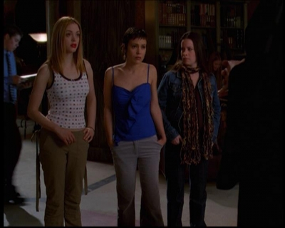 Charmed-Online-dot-614TheLegendOftheSleepyHalliwell0665.jpg