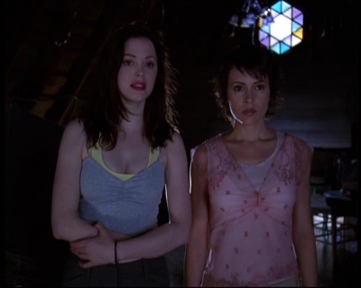 Charmed-Online-dot-net_622ItsABadBadBadBadWorldPart1-2234.jpg