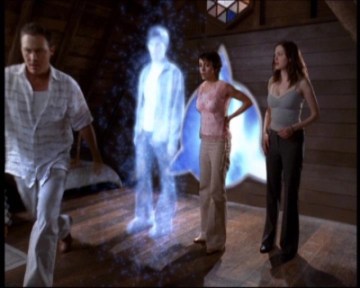 Charmed-Online-dot-net_622ItsABadBadBadBadWorldPart1-2308.jpg