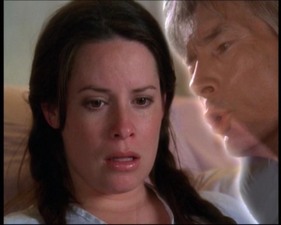 Charmed-Online-dot-net_623ItsABadBadBadBadWorldPart2-0911.jpg