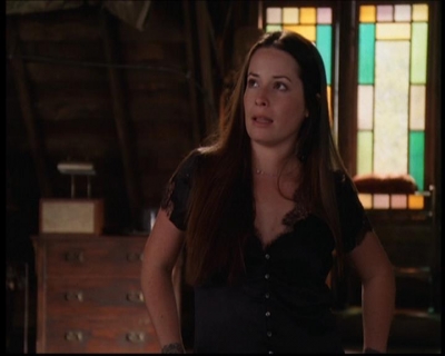 Charmed-Online_dot_net-702TheBareWitchProject1297.jpg