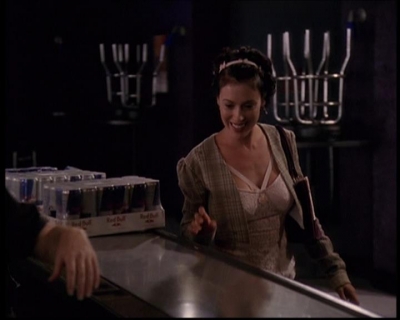 Charmed-Online_dot_net-7x03CheaperByTheCoven0269.jpg