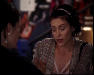 Charmed-Online_dot_net-7x03CheaperByTheCoven0287.jpg