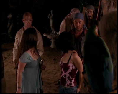 Charmed-Online_dot_net--7x04Charrrmed2036.jpg