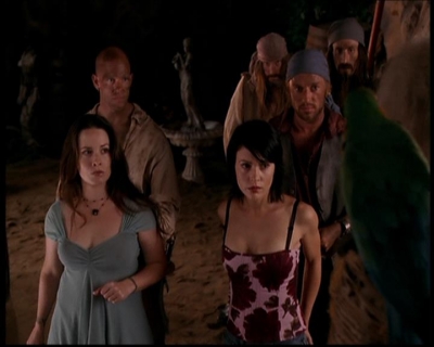 Charmed-Online_dot_net--7x04Charrrmed2045.jpg