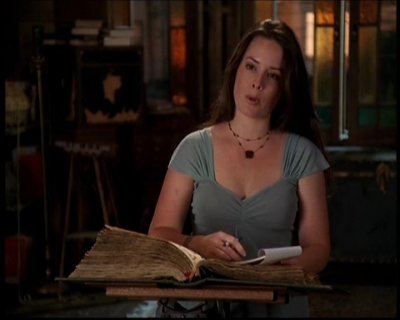 Charmed-Online_dot_net--7x04Charrrmed2074.jpg