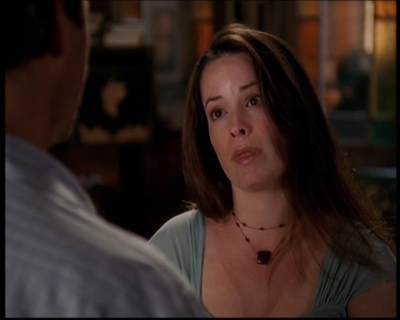 Charmed-Online_dot_net--7x04Charrrmed2087.jpg