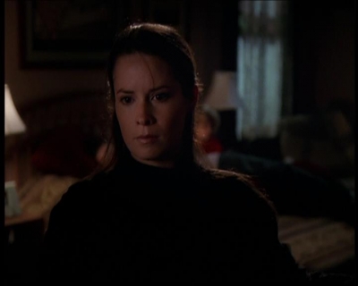 Charmed-Online_dot_net--7x04Charrrmed2593.jpg