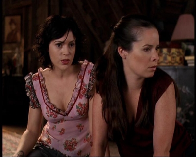 Charmed-Online-dot-net_706OnceUponABlueMoon1033.jpg