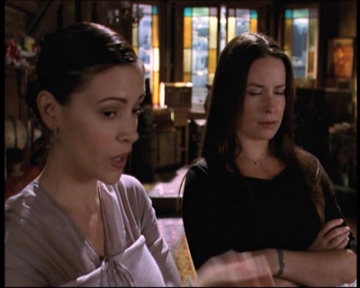 Charmed-Online-dot-net_708CharmedNoir1457.jpg