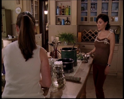 Charmed-Online-dot-709TheresSomethingAboutLeo0697.jpg