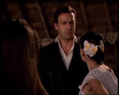 Charmed-Online-dot-715ShowGhouls1714.jpg