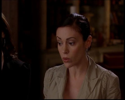 Charmed-Online-dot-722SomethingWiccaThisWayGoes0034.jpg