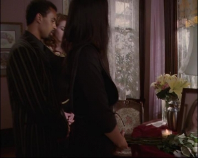 Charmed-Online_dot_net-8x01StillCharmedAndKicking0024.jpg