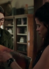 Charmed-Online-dot-nl_Charmed-1x02LetThisMotherOut00937.jpg