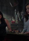 Charmed-Online-dot-nl_Charmed-1x02LetThisMotherOut01046.jpg