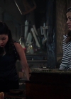 Charmed-Online-dot-nl_Charmed-1x02LetThisMotherOut01048.jpg