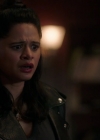 Charmed-Online-dot-nl_Charmed-1x02LetThisMotherOut01825.jpg