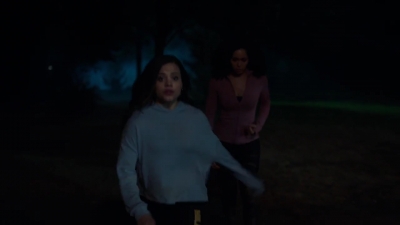 Charmed-Online-dot-nl_Charmed-1x03SweetTooth02290.jpg