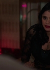 Charmed-Online-dot-nl_Charmed-1x09JingleHell02029.jpg