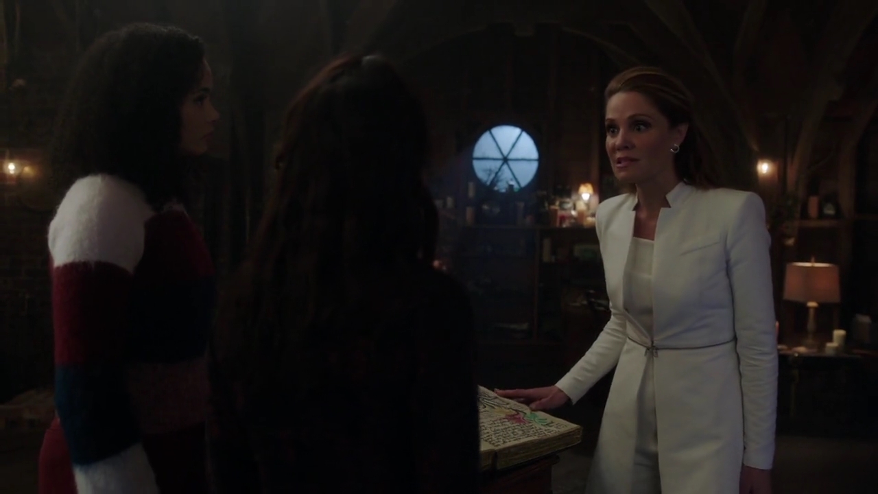 Charmed-Online-dot-nl_Charmed-1x10KeepCalmAndHarryOn01174.jpg