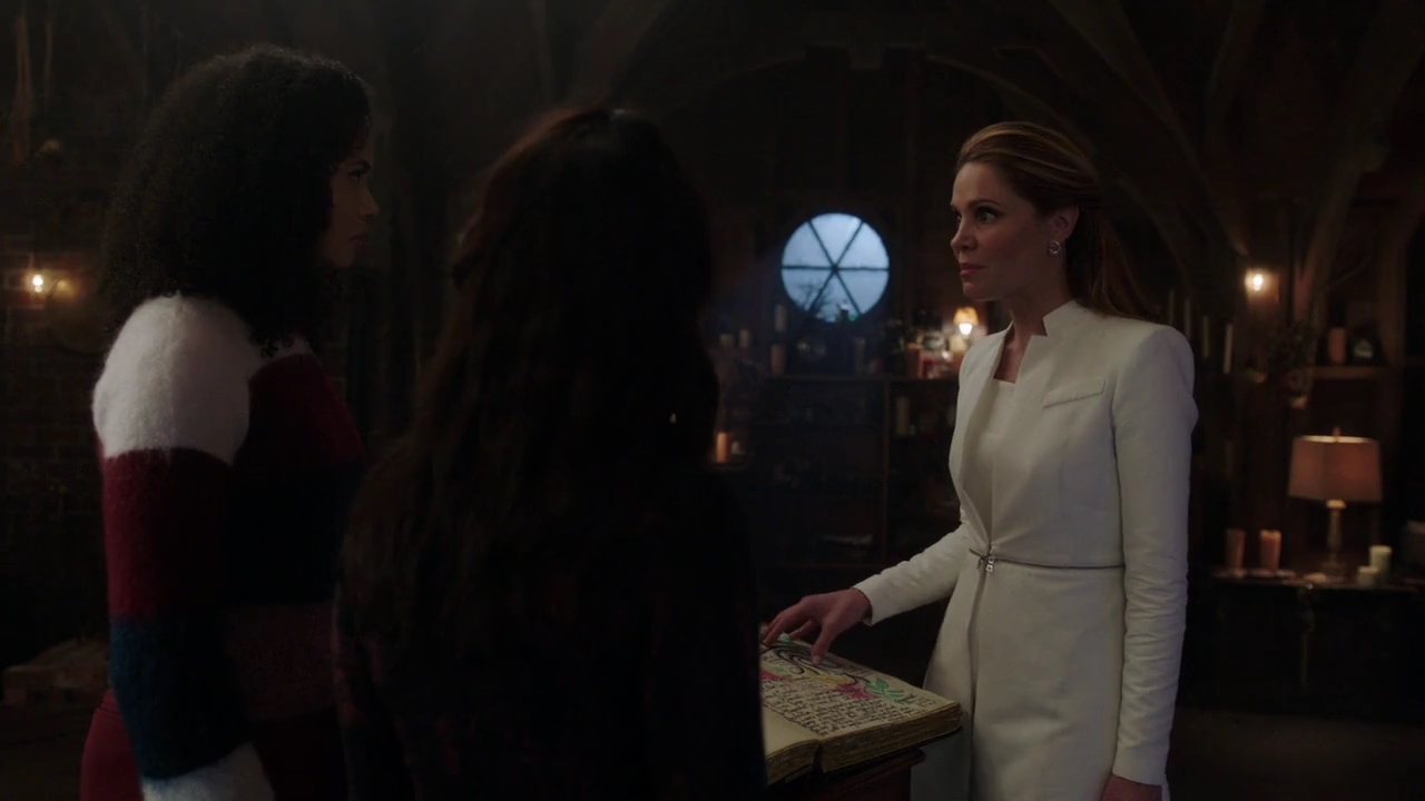 Charmed-Online-dot-nl_Charmed-1x10KeepCalmAndHarryOn01198.jpg