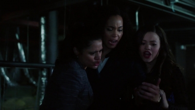 Charmed-Online-dot-nl_Charmed-1x11WitchPerfect02061.jpg