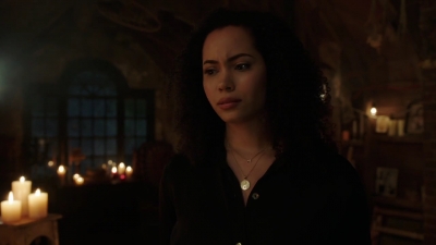 Charmed-Online-dot-nl_Charmed-1x15SwitchesAndStones02377.jpg