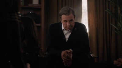 Charmed-Online-dot-nl_Charmed-1x17Surrender00682.jpg