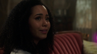 Charmed-Online-dot-nl_Charmed-1x18TheReplacement00981.jpg