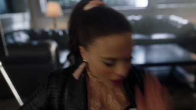 Charmed-Online-dot-nl_Charmed-1x18TheReplacement01203.jpg