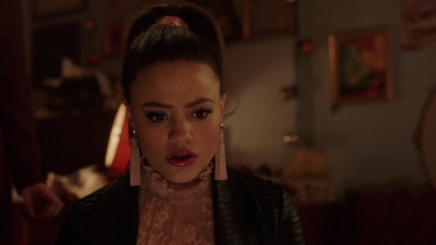 Charmed-Online-dot-nl_Charmed-1x18TheReplacement01341.jpg