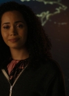 Charmed-Online-dot-nl_Charmed2x01-SafeSpace02065.jpg