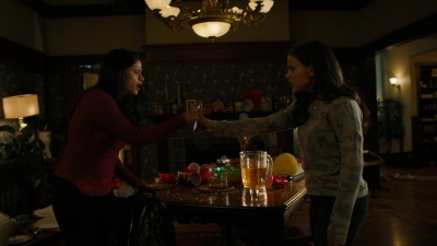 Charmed-Online-dot-nl_Charmed2x02ThingstoDoInSeattleWhenYoureDead00224.jpg