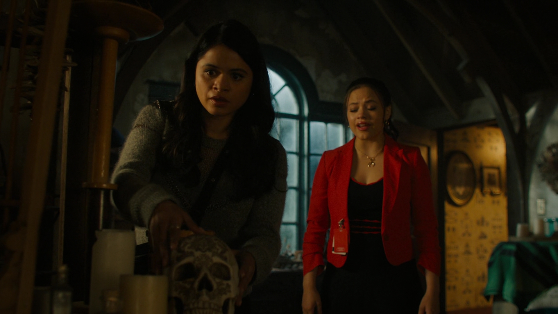 Charmed-Online-dot-nl_Charmed2x04DeconstructingHarry01757.jpg