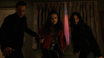 Charmed-Online-dot-nl_Charmed2x09GeussWhosComingToSafeSpaceSeattlle0633.jpg