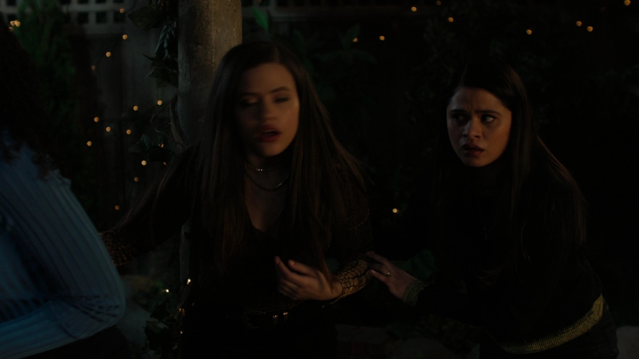 Charmed-Online-dot-nl-Charmed-2x14SuddenDeath0098.jpg