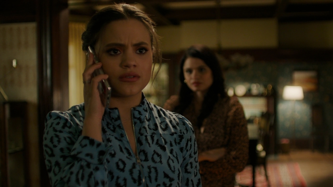 Charmed-Online-dot-nl_Charmed2x17SearchParty0082.jpg