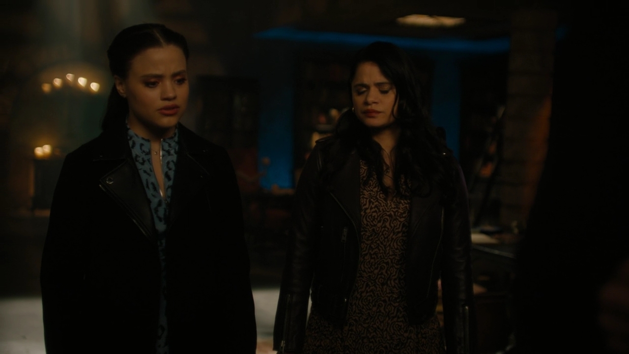 Charmed-Online-dot-nl_Charmed2x17SearchParty0236.jpg