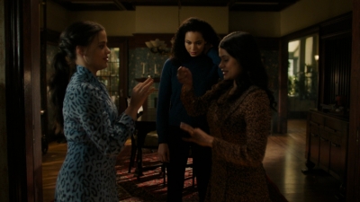 Charmed-Online-dot-nl_Charmed2x17SearchParty0058.jpg