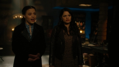 Charmed-Online-dot-nl_Charmed2x17SearchParty0221.jpg