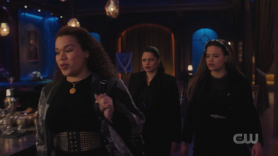 charmed-online-dot-nl_Charmed4x13TheEndisNevertheEnd0067.jpg