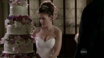 Charmed-Online_dot_nl-Castle2x120870.jpg