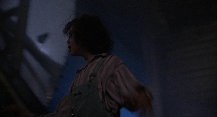 Charmed-Online-dot-net_Commando3471.jpg