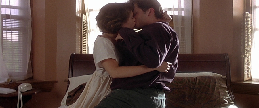 charmed-online-dot-net_EmbraceOfTheVampire0882.jpg
