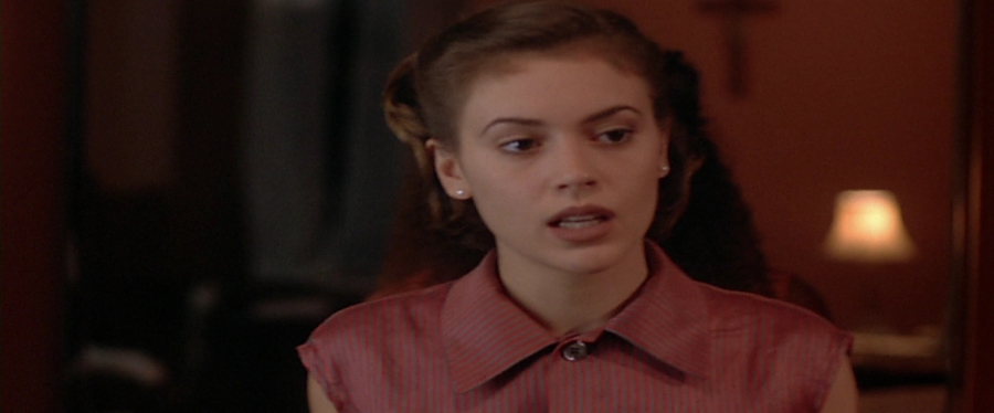 charmed-online-dot-net_EmbraceOfTheVampire1703.jpg