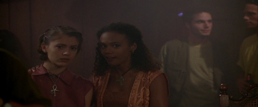 charmed-online-dot-net_EmbraceOfTheVampire1745.jpg charmed-online-dot-net_EmbraceOfTheVampire1745.jpg