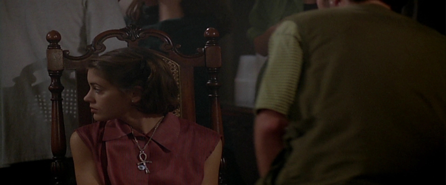 charmed-online-dot-net_EmbraceOfTheVampire1758.jpg