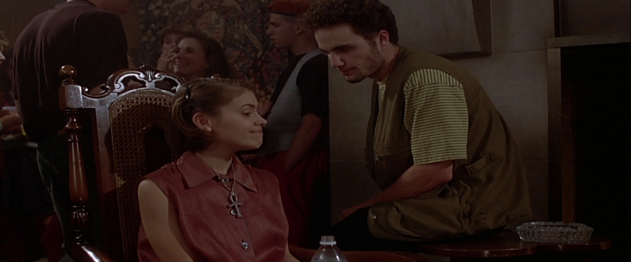 charmed-online-dot-net_EmbraceOfTheVampire1793.jpg charmed-online-dot-net_EmbraceOfTheVampire1793.jpg