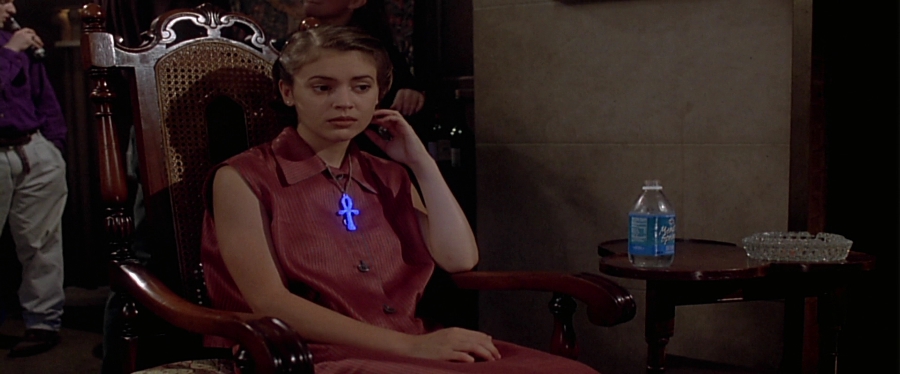 charmed-online-dot-net_EmbraceOfTheVampire1883.jpg